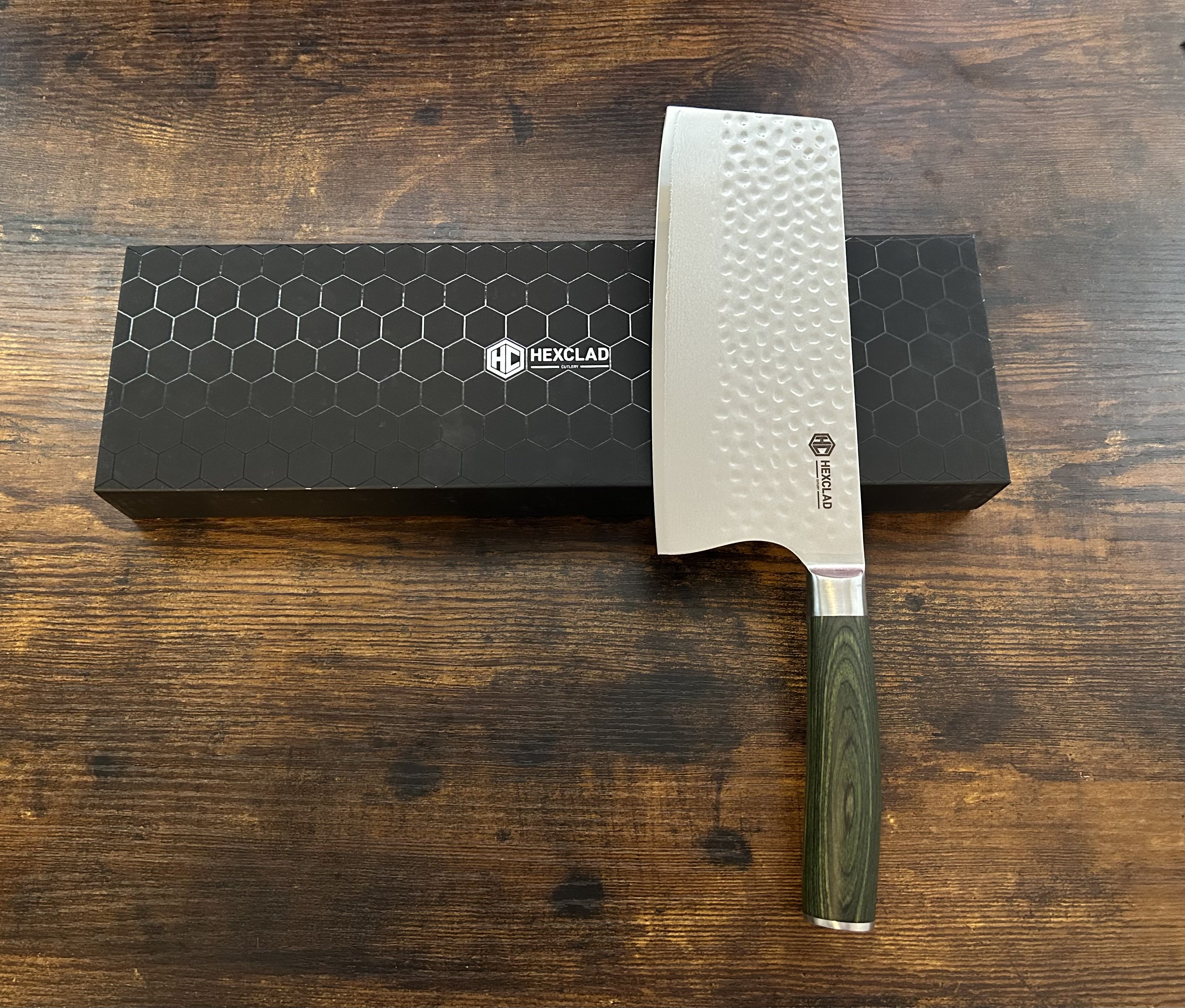 PRODUCT REVIEW: Damascus Steel Cleaver by HexClad